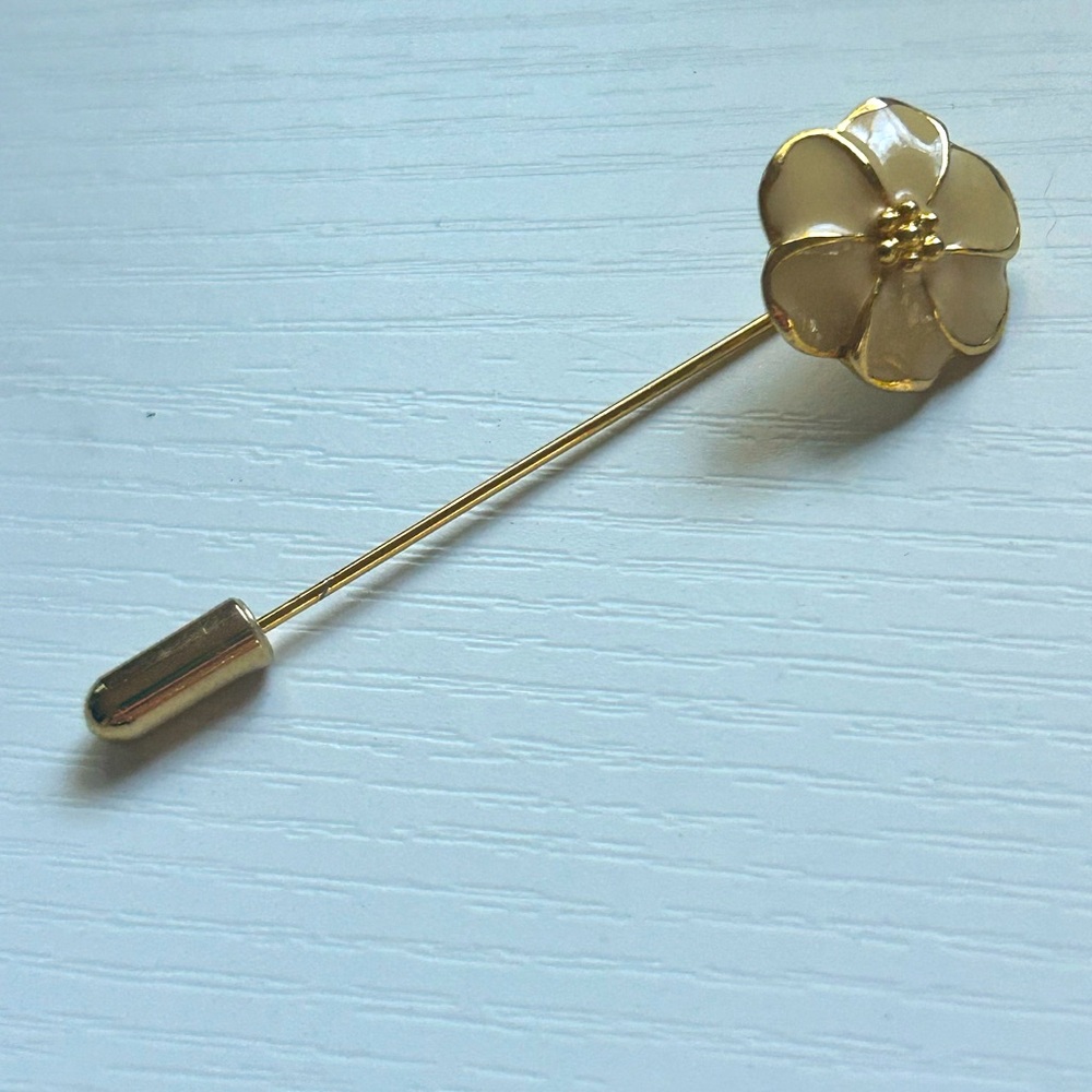 Stick Pin Brooch Gold & Cream Flower Jewelry